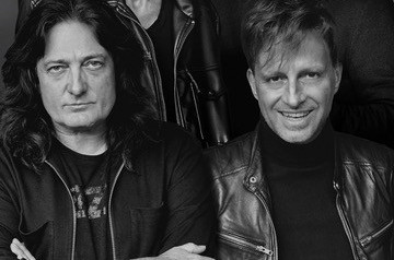 The Clarks feat. Rinus Gerritsen & Cesar Zuiderwijk in Podium Victorie, Alkmaar